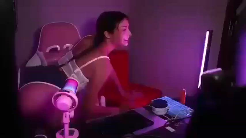 18 Years Old Amateur Ass Barely Legal Big Ass Dirty Talk Doggystyle Homemade Talking Dirty Teen Porn GIF by populardick