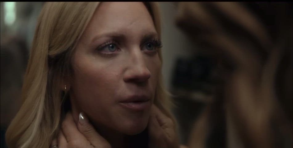 Brittany Snow & Malin Akerman The Hunting Wives (S1E4)