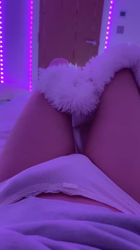 do you like my twitchy bulge?