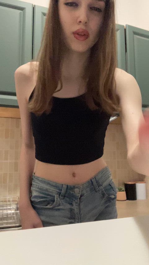 taking my pants off to reveal my boy pussy >.< [F19]