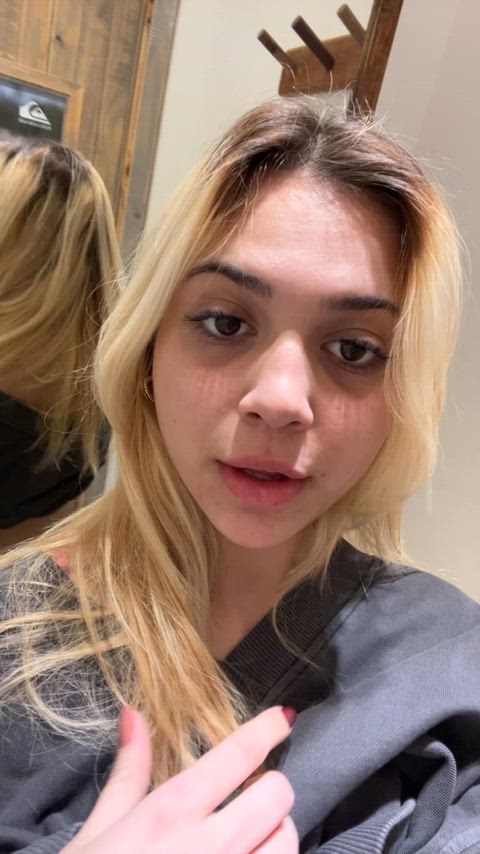 Any men close to dads age online rn?