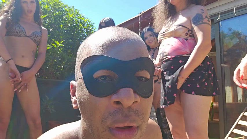 VisibleRichGelada thumbnail
