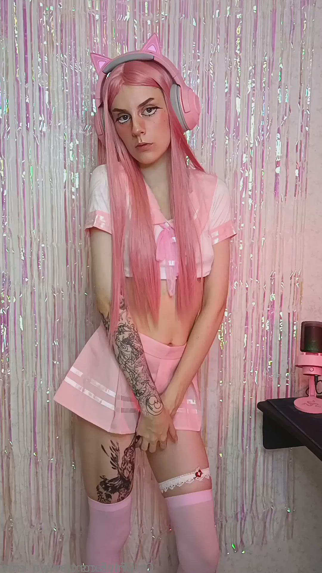 GIF thumbnail
