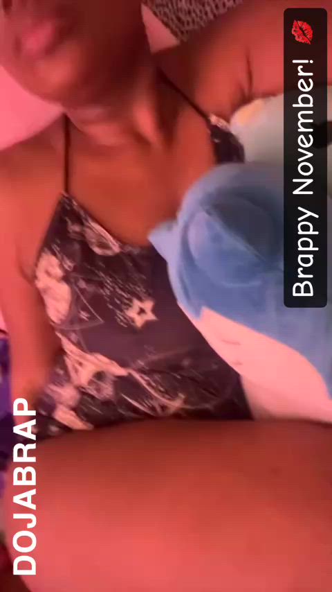 Wishing you a Brappy No Nut November, if you celebrate! 😋