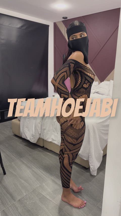 niqab + lingerie + jiggly ass uff is this halal ?