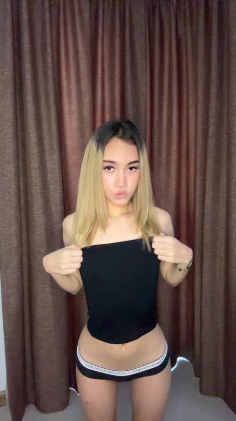 How many inches are you fitting inside me