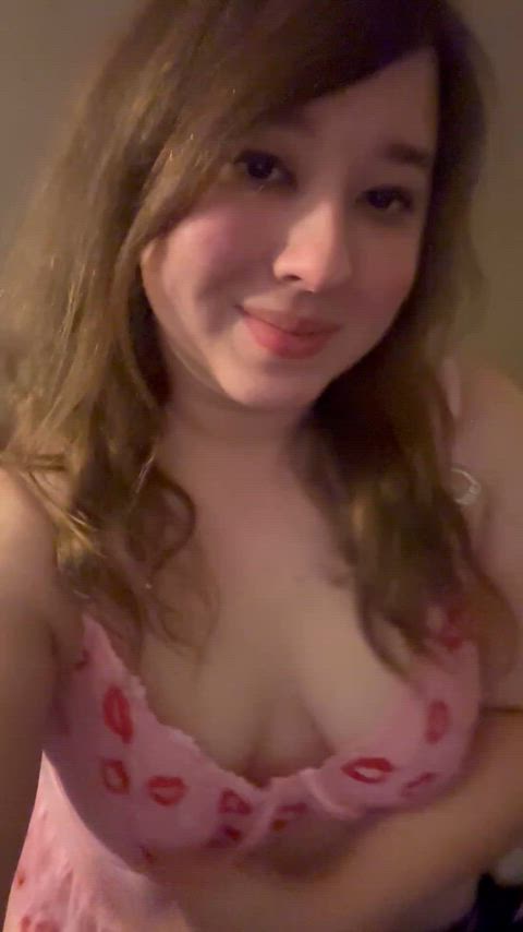 When your cage and lingerie match perfectly 🥰🤭