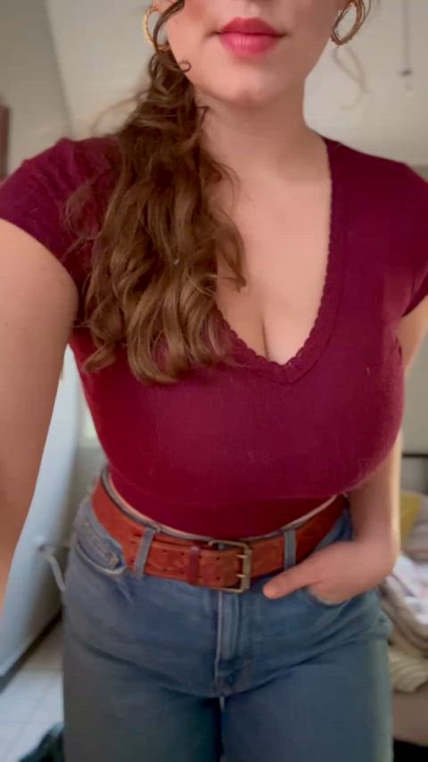 Big Tits Boobs College Huge Tits Jeans Natural Tits Nipples Tank Top Tease Tits Porn GIF by lamsinka89
