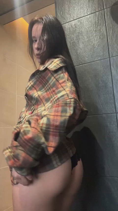Blurred video preview