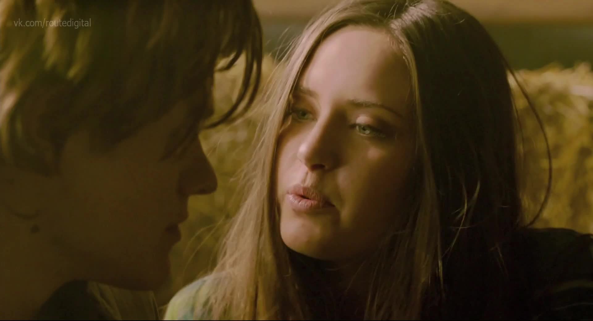 Merritt Patterson in Wolves