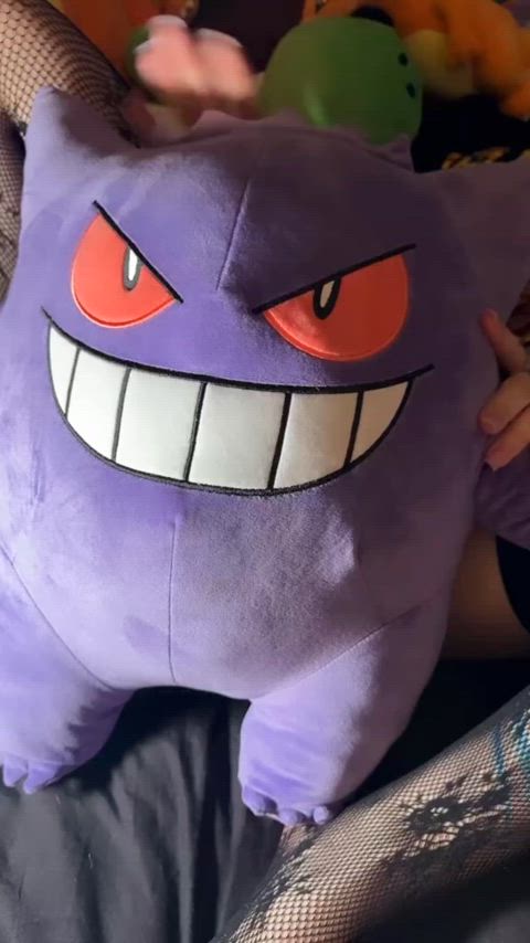 Can we all agree Goth girls are built different