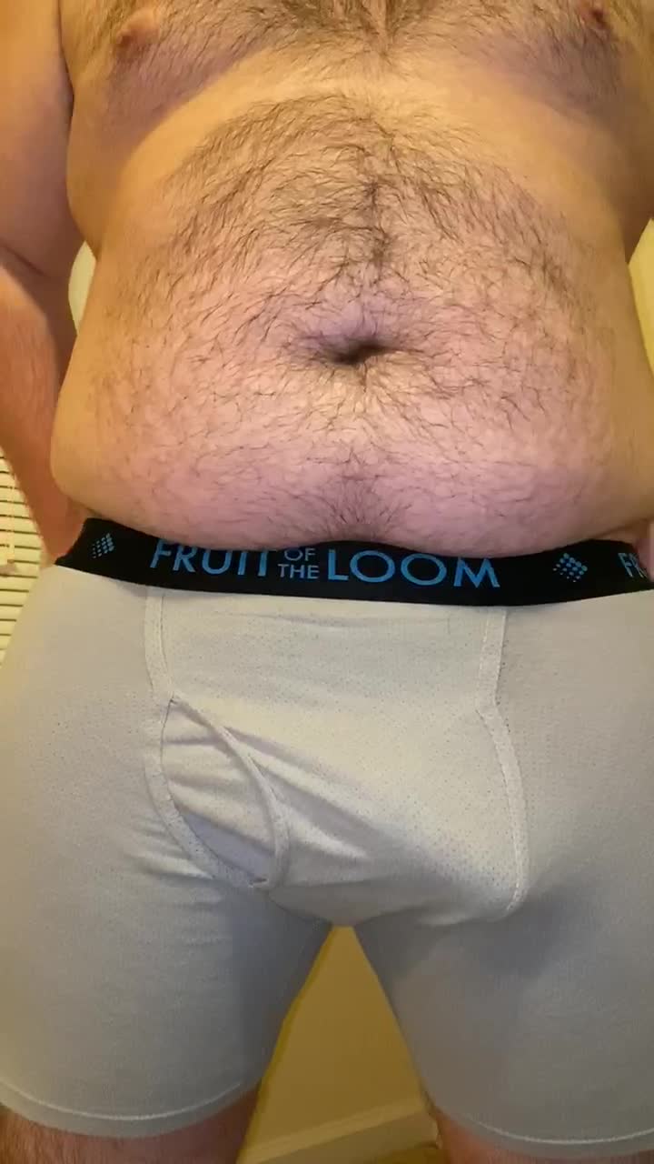 Since everyone seemed to like that last GIF so much...