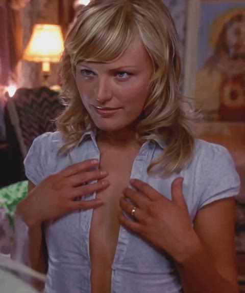 Malin Akerman - Harold & Kumar Go to White Castle  2004