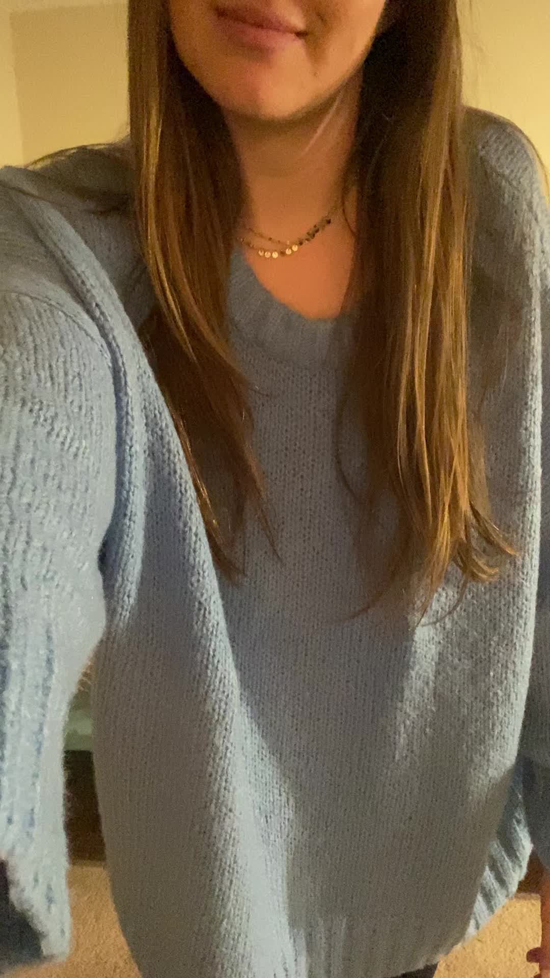 You never know what’s under a baggy sweater 😏