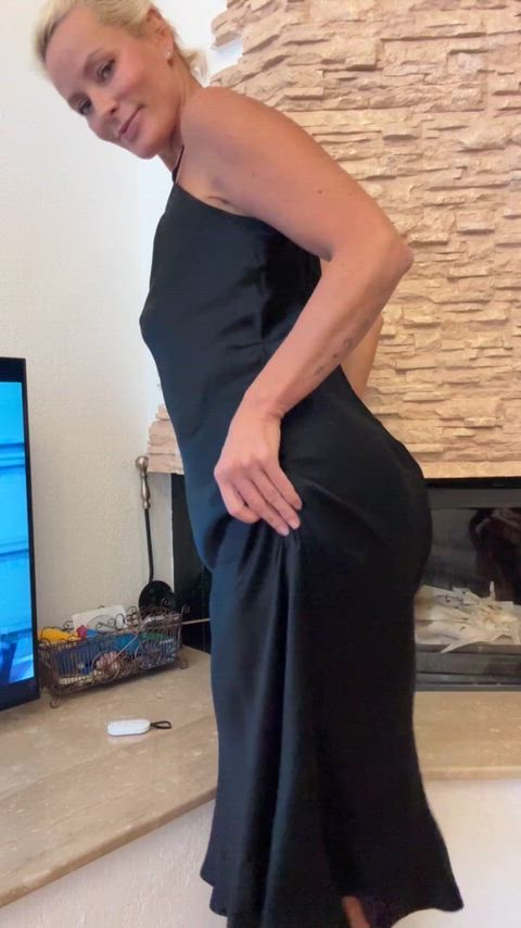 Do you think my juicy ass is attractive?