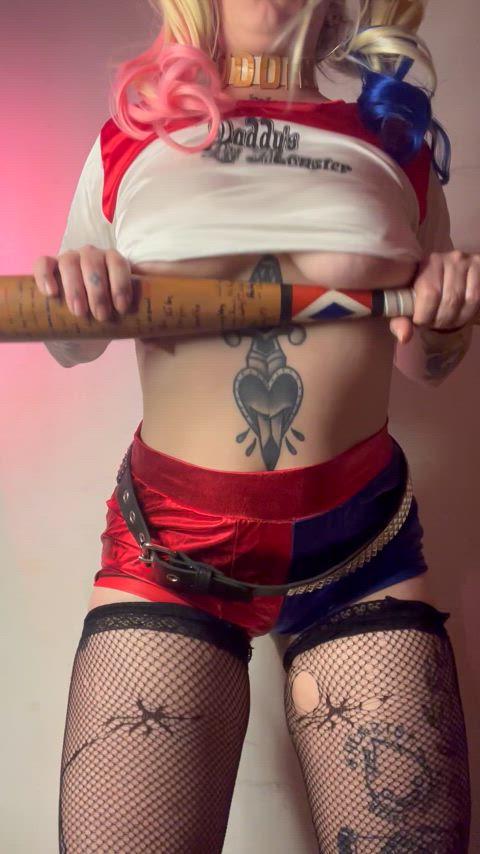 Harley Quinn - Batman by @vicky4bril