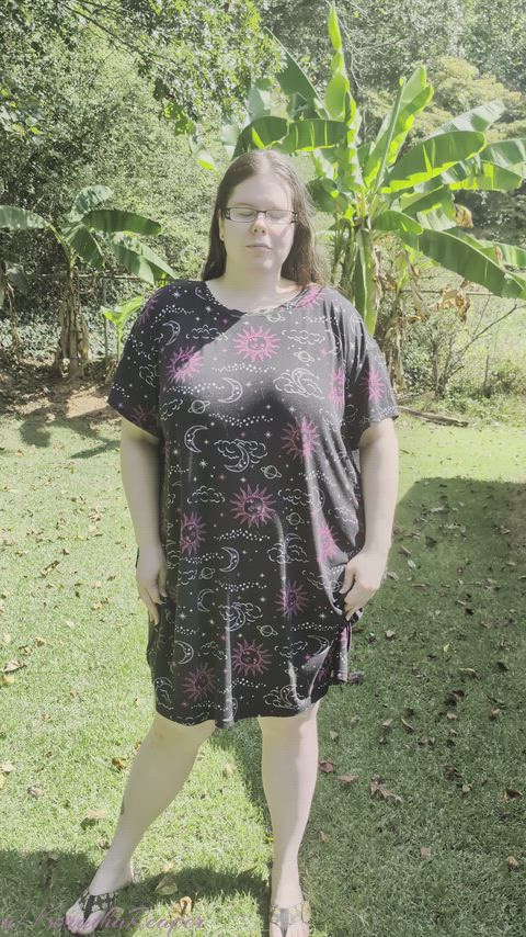 Getting ready to enjoy the last of the warm sunshine! 😘