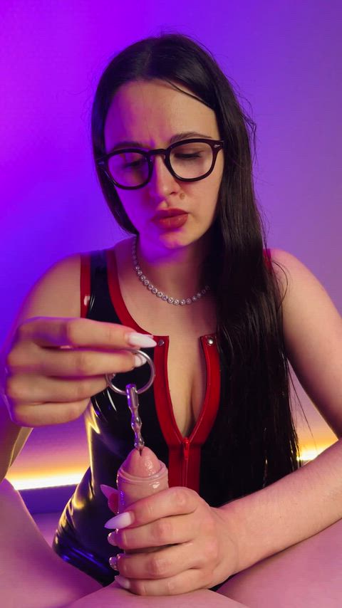 I love to mock dicks