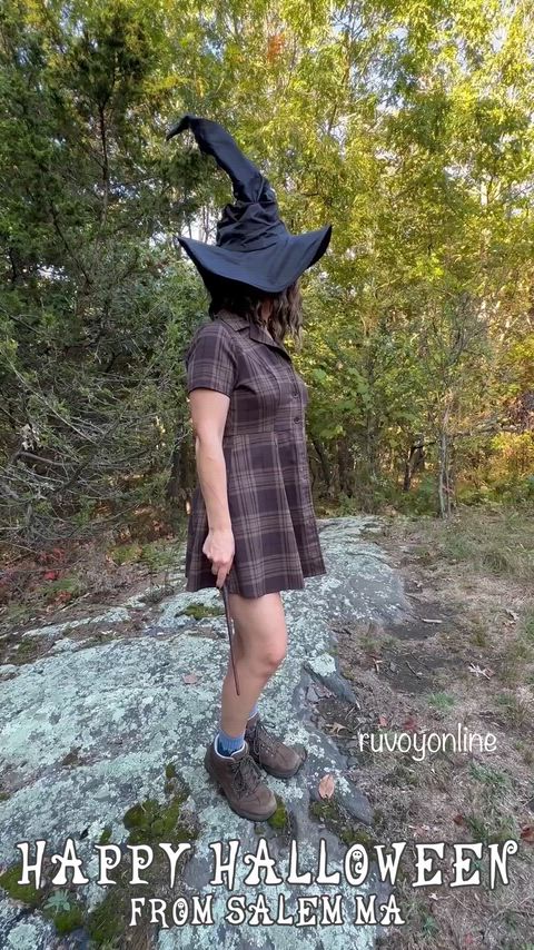 [f] Happy Halloween watch out for naked witches