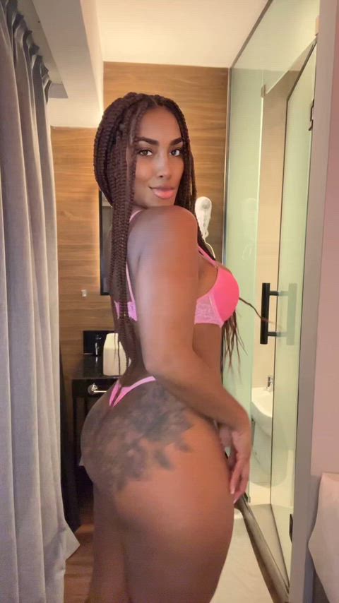 Dominican girl genetics are unbeatable