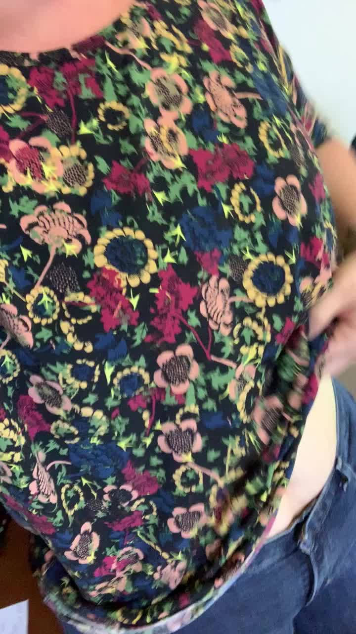 Quick drop rom my busy office this morning