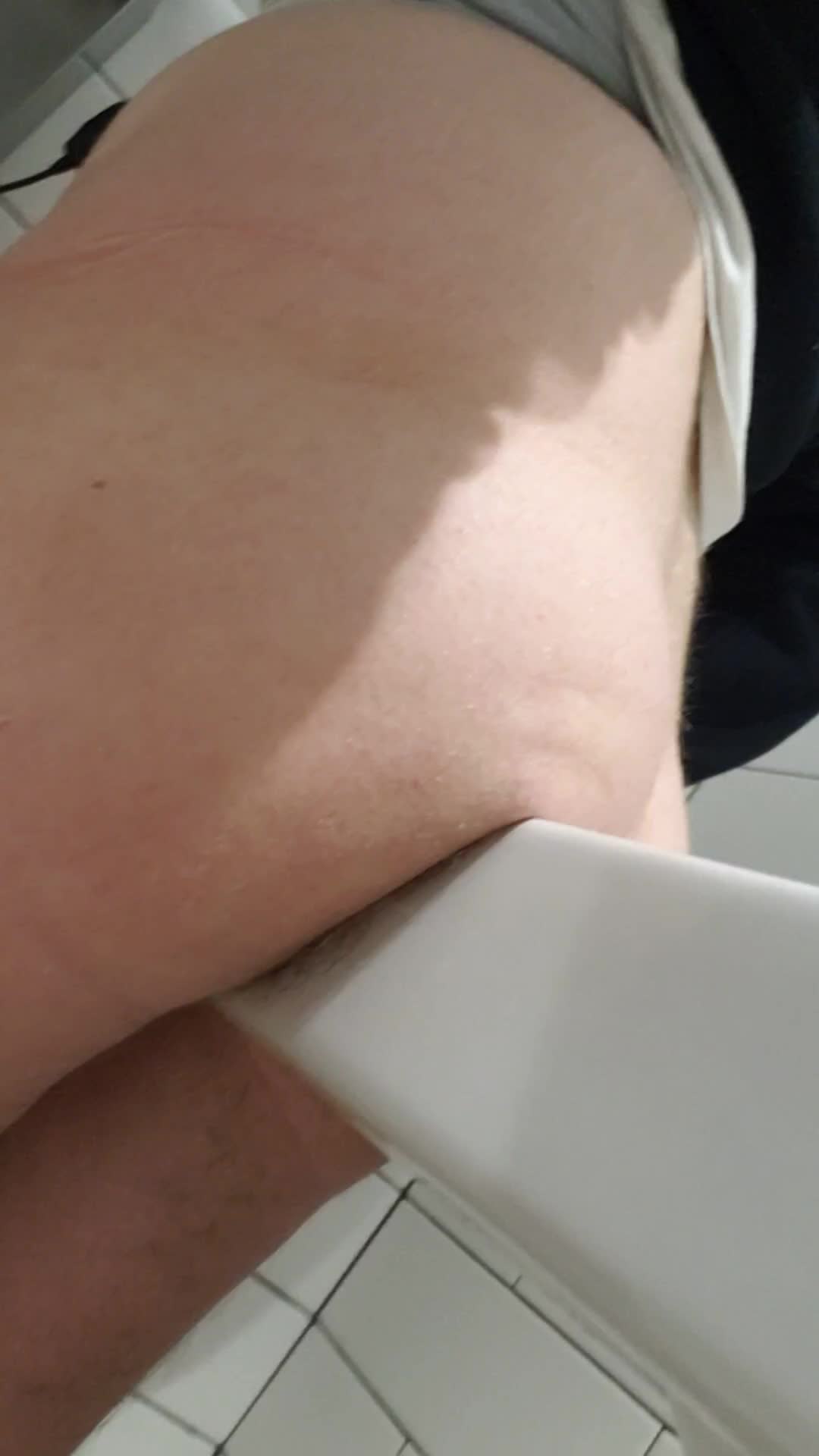 I can't believe I never thought of humping my ass on corners like I do my cunt