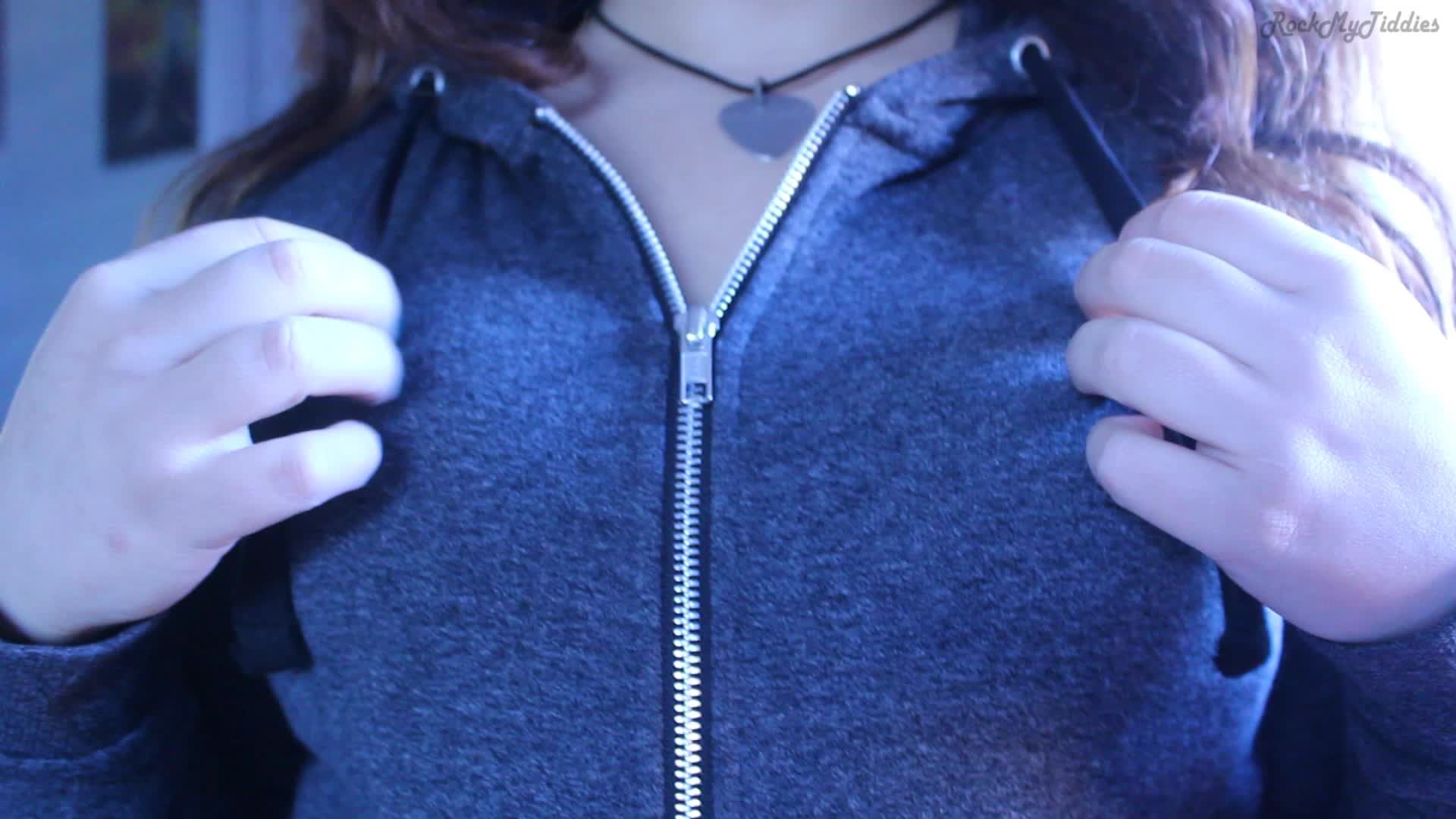 I always get a reaction after taking my sports bra out