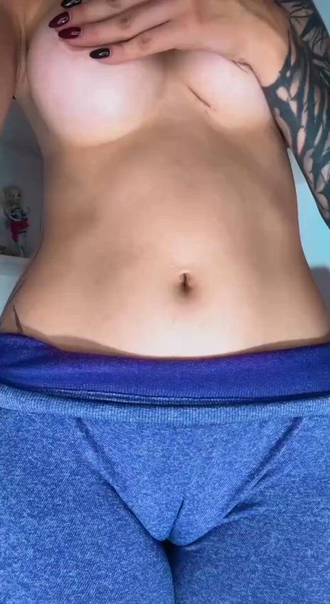 My cameltoe is calling for your attention