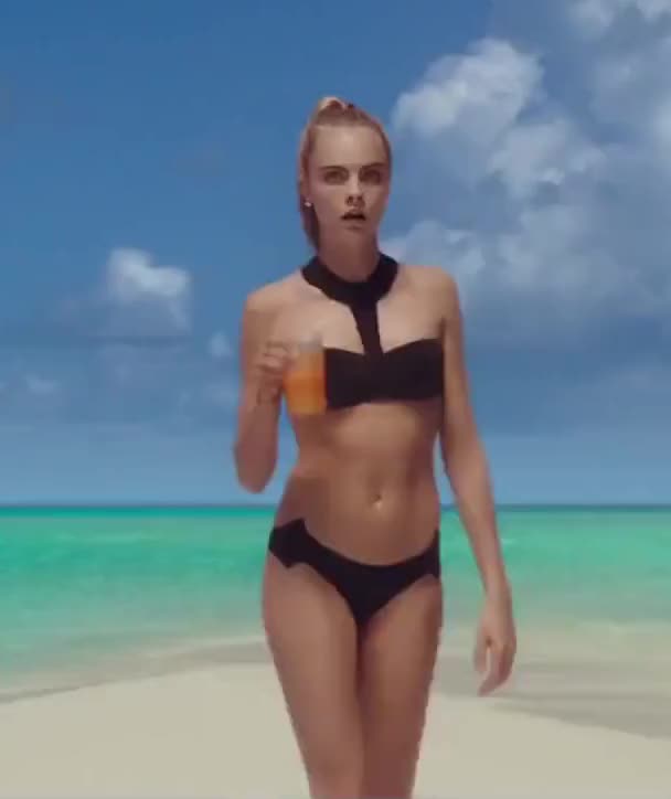 Cara Delevingne