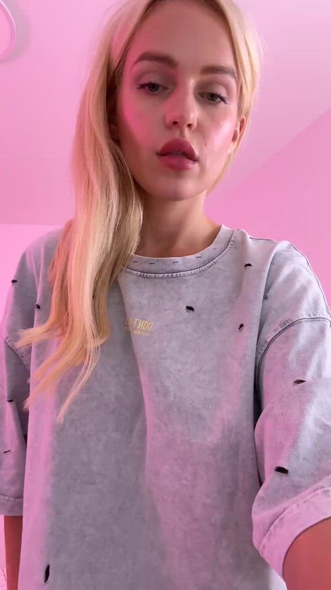 Amateur Beautiful Big Tits Blonde Boobs Homemade OnlyFans Teen Tits Porn GIF by lexyforyou