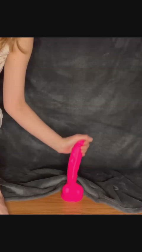 WeirdShadyKarakul thumbnail