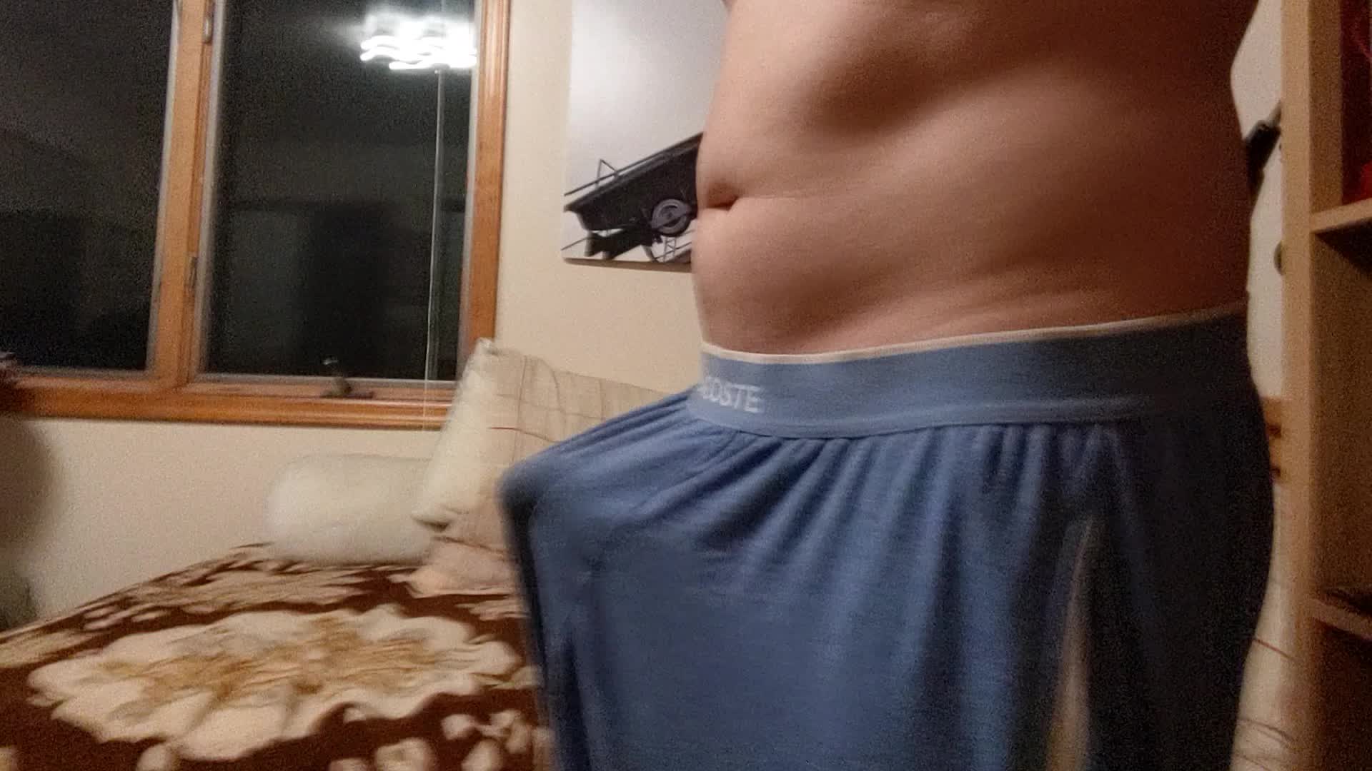 I'm sorry for those participating in No Nut November. For everyone else, enjoy 😉