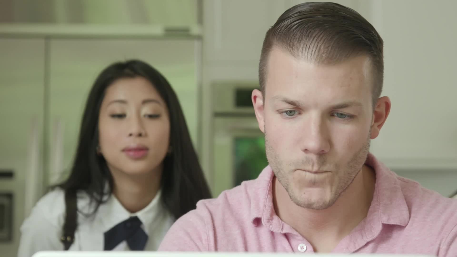 Jade Kush Gives Step Bro A Hands On Lesson
