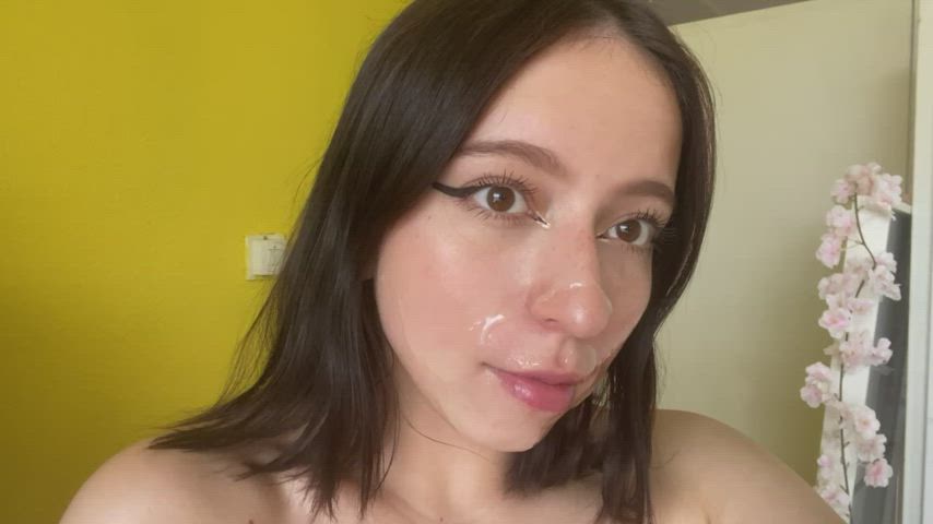 Amateur Babe Cum Cumshot Cute Facial Happy Ending Lips Teen Porn GIF by cyberlycrush