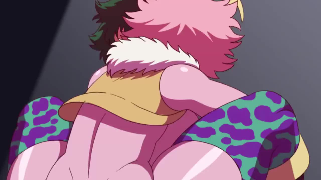 Mina getting some
