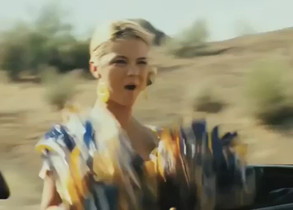 Ashlynn Brooke - Piranha 3D (2010)