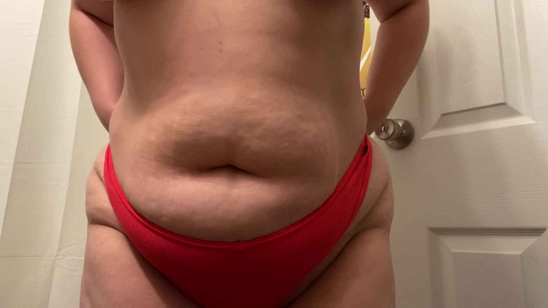 I think I should walk around topless more often 🥰