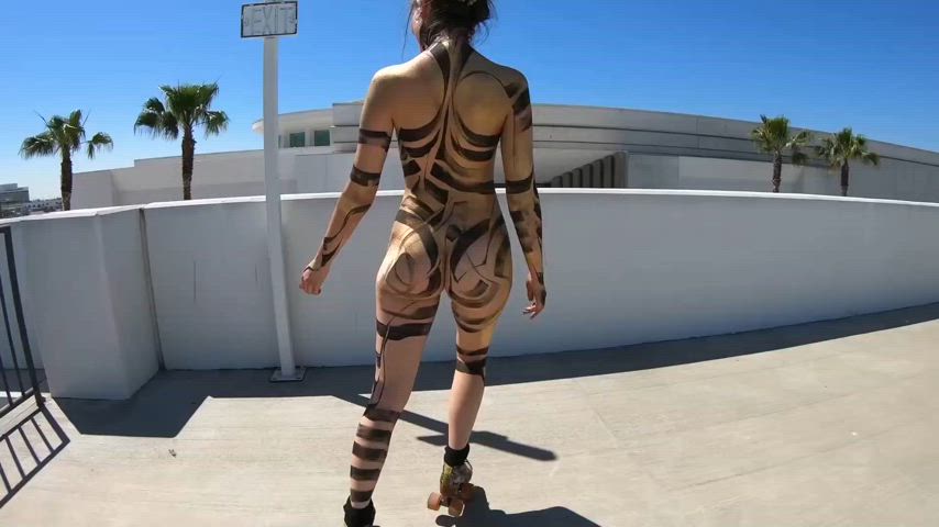 Roller skate dance by Sawyer Croft with body paint by Roustan