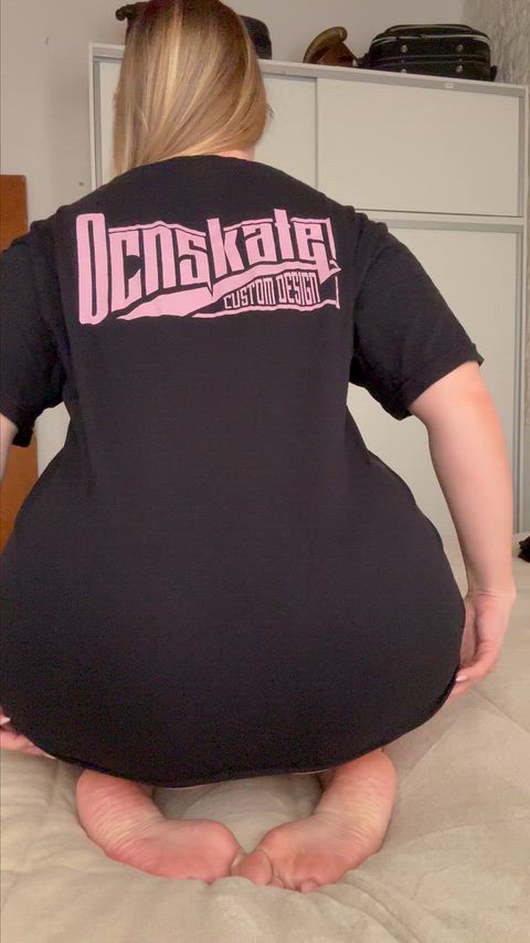 I’m obsessed with how my ass looks from this angle