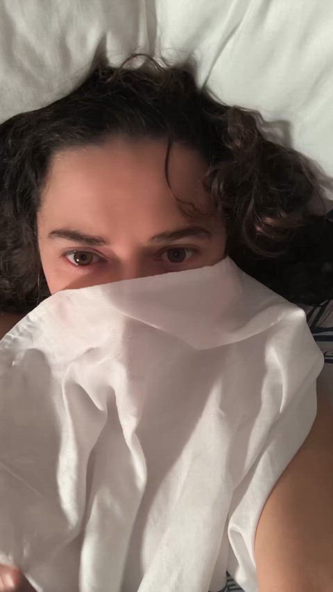 Upvote if you want NUDES straight to your dms