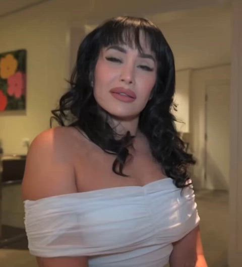 Amateur Big Ass Big Tits Bouncing Bouncing Tits Caption MILF Mom Rough Step-Mom Porn GIF by taboorough1999