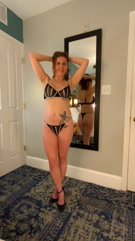 Amateur American Housewife MILF Mom Natural Tits Step-Mom Tits Titty Drop Wife Porn GIF by camsoda