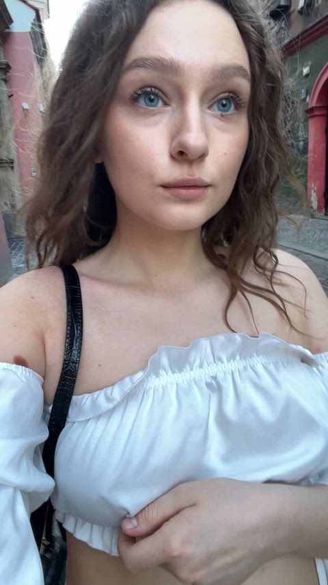 I love these kinds of emotions, it turns me on