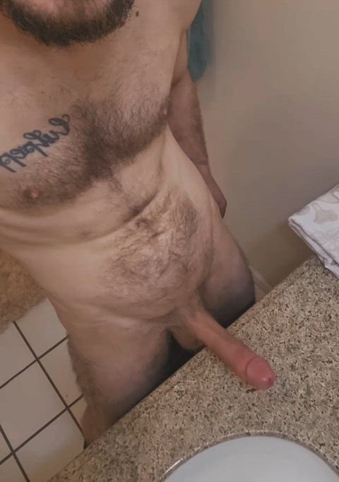 (30) getting ready for work lolol...