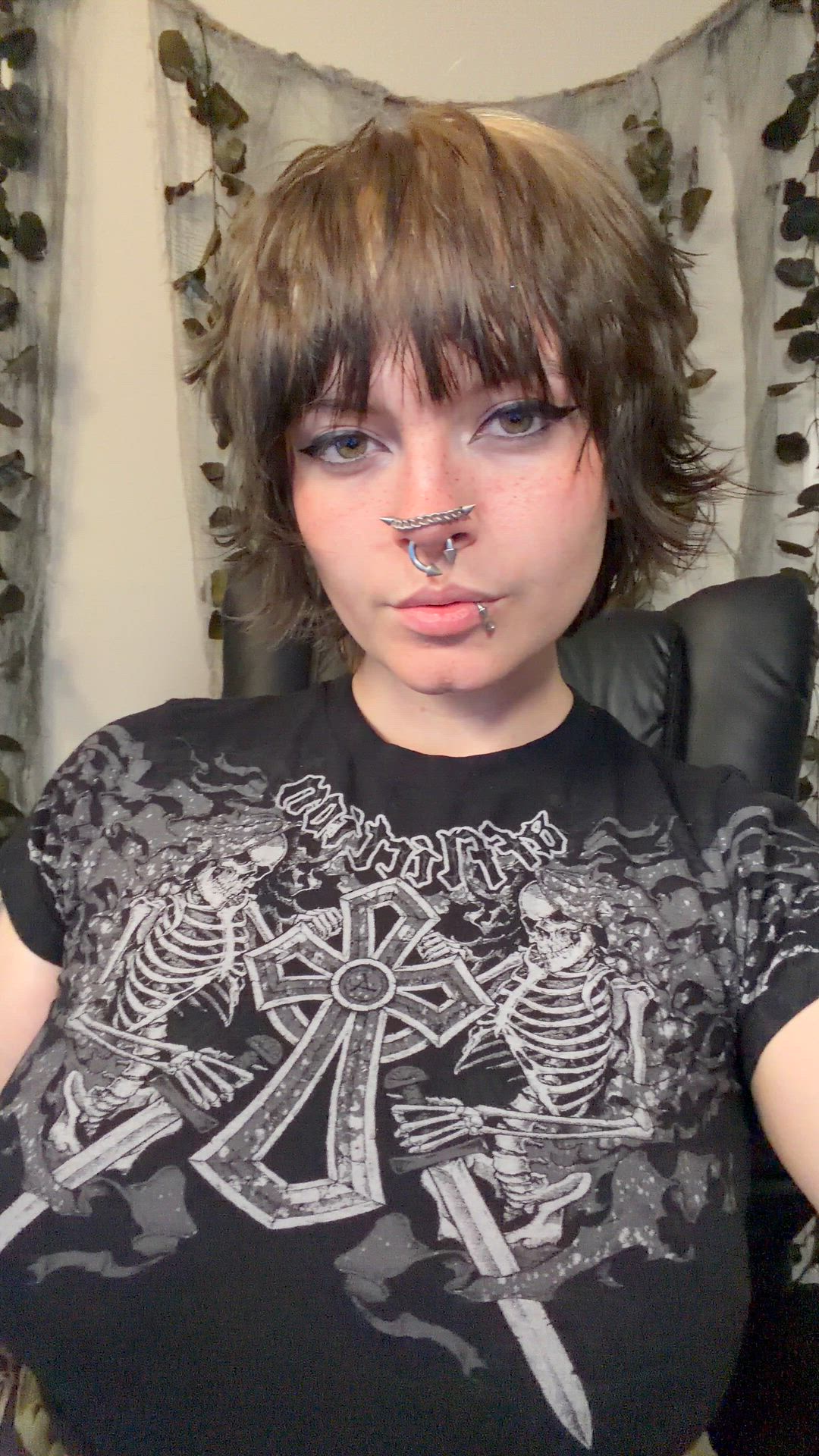 wait to see my goth milkers