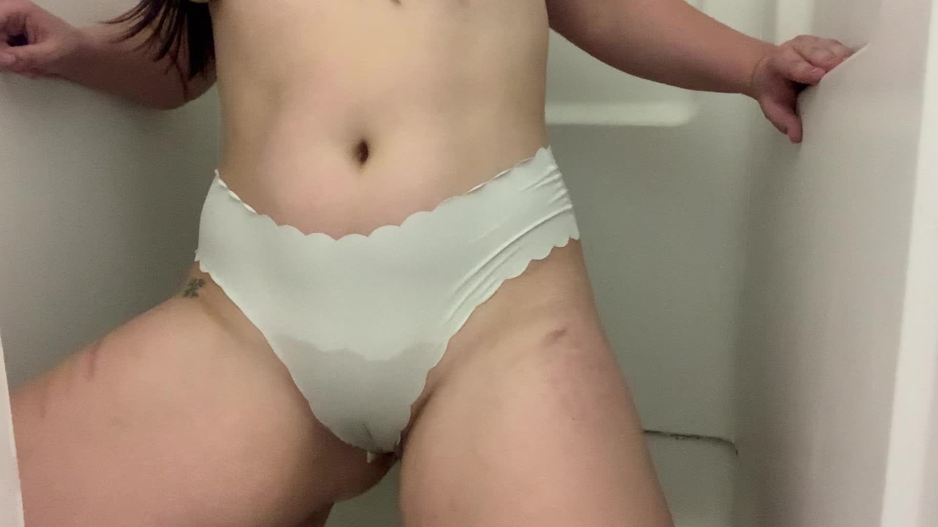 It’s just so hard to hold it sometimes 💦