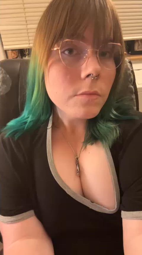 get on your knees and shove your face in it😊[22]