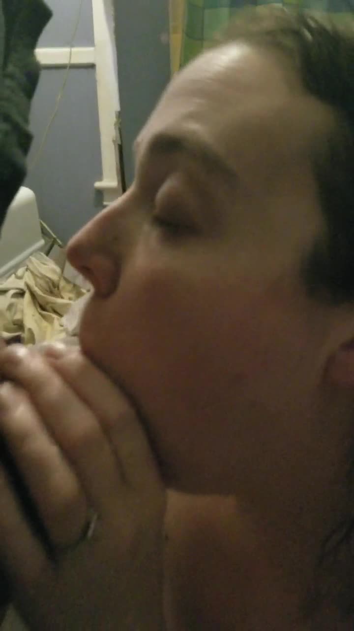 I love how she sucks my cock
