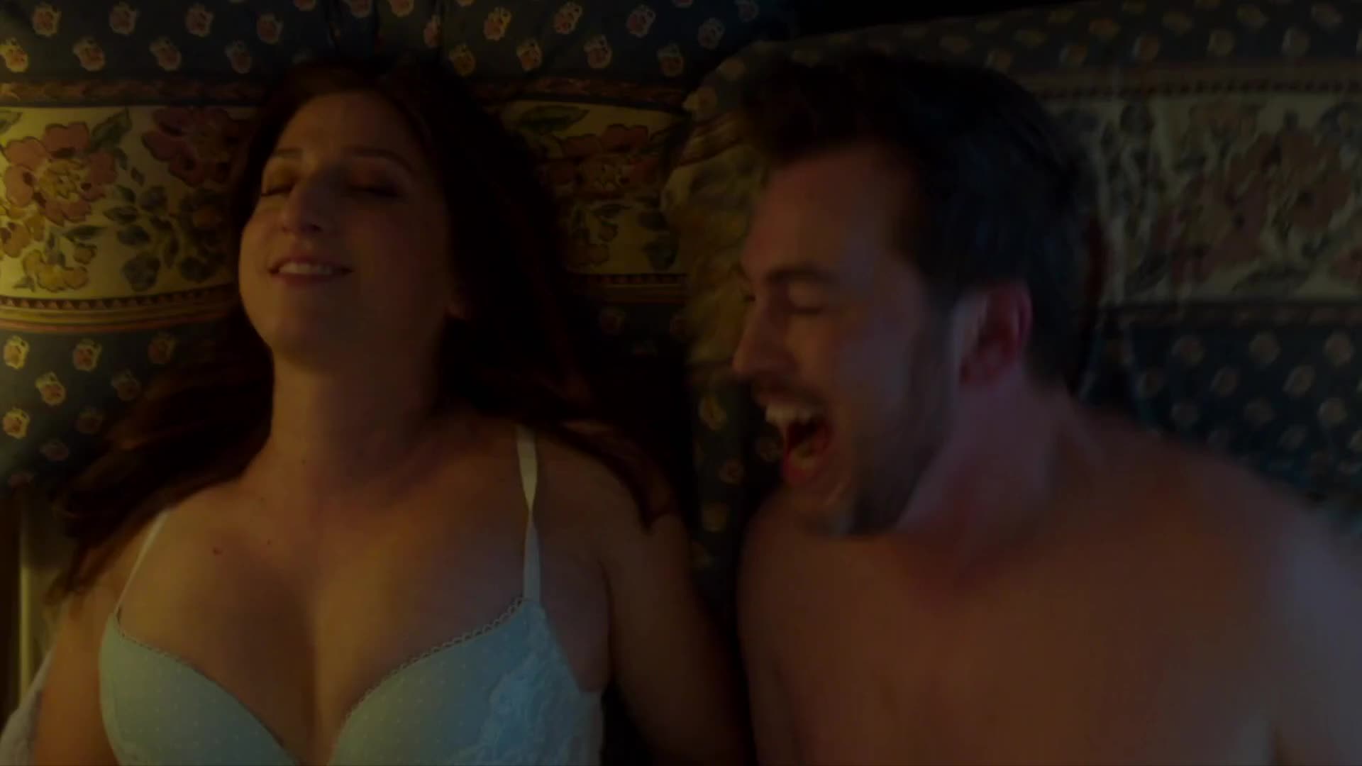 Chelsea Peretti in a bra in 
