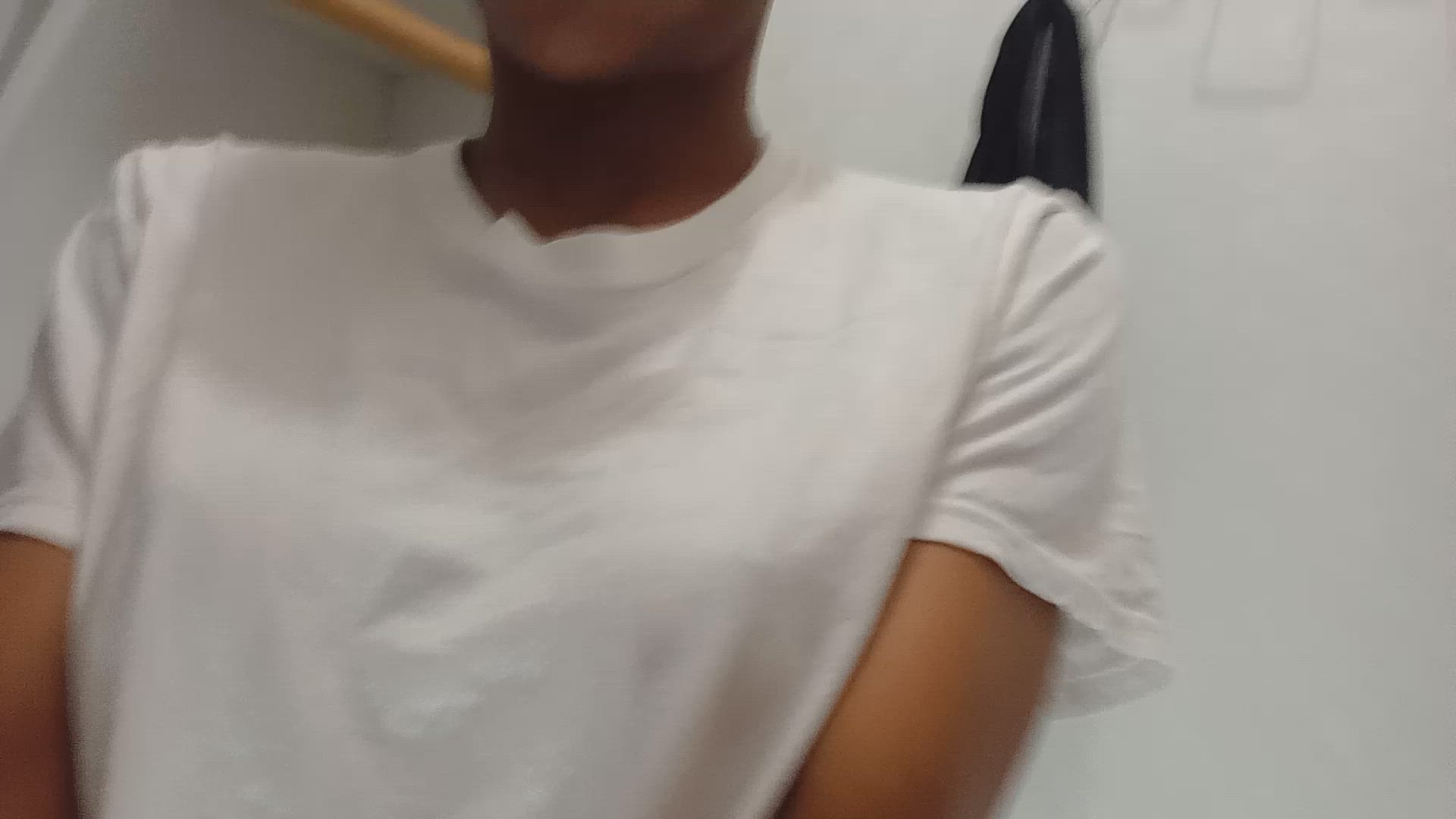Shaking what my momma gave me